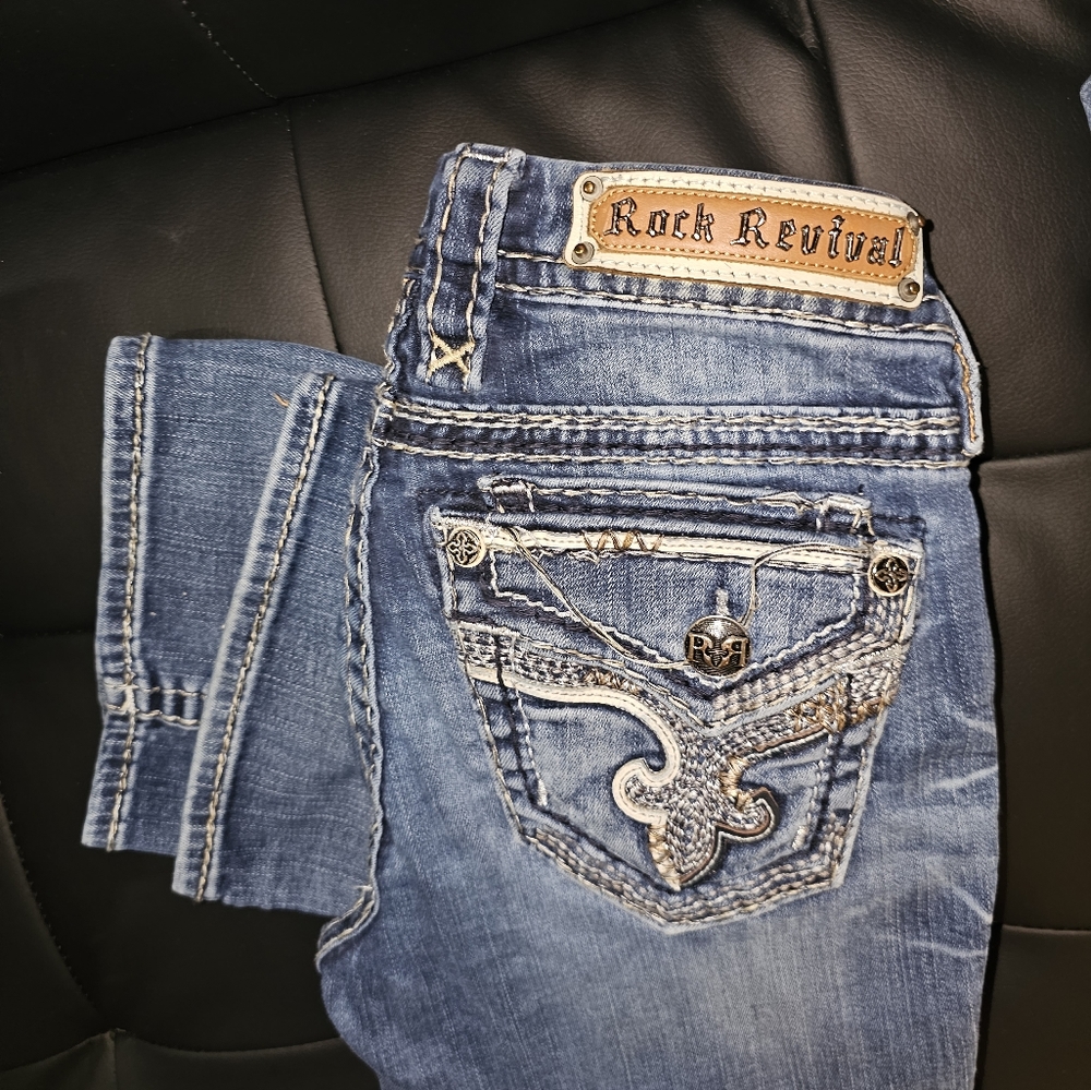 Women's Rock Revivals sz 26 boot cut